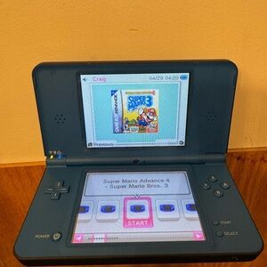 Nintendo Dsi Xl 64gb with games